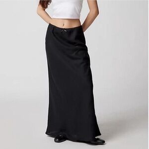 SOLD OUT Urban Renewal Made In LA Linen Maxi Skirt IN BLACK S/P